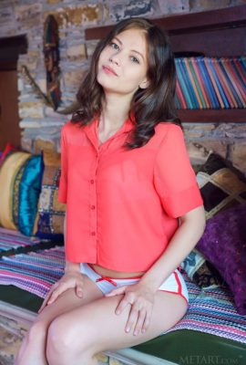 美女妳這個姿勢超級誘人的，Hilary C (129 Photos)