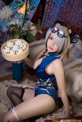 明日方舟食鐵獸@網癮少女白朗醬(9 相片)