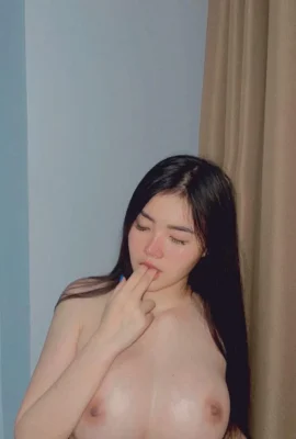 Myrinsiya -Onlyfans 洩漏（15 相片）