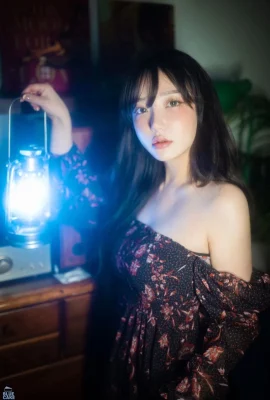 (孫樂樂)《紅色露胸洋裝》飽滿奶子全場焦點 (45 相片)