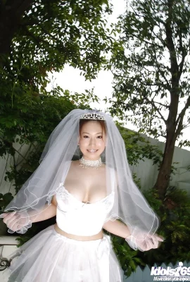 新婚人妻清涼婚紗照 (14 圖片)