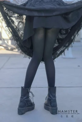 HAMSTERS 倉鼠姬 天台少女 (40 相片)