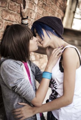 Rizzy – 生活很奇怪