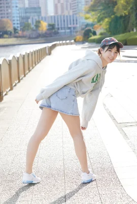 Liyuu寫真集「情人節禮物」 (51 相片)