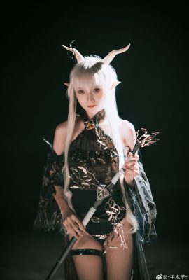 (祖木子)「 閃靈 – 靜謐午夜 」