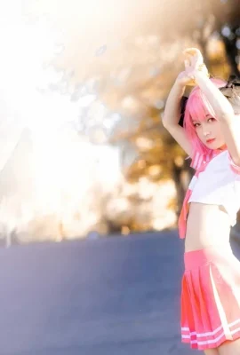 Coser小姐姐君珺un性感Cos合集系列戶外性感超短裙制服Cos服飾合輯性感迷人寫真