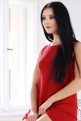 Malena F Nooner (90 相片)