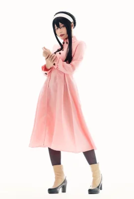 艾因·阮——Yor Forger