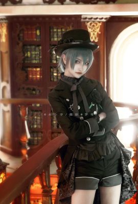 未小尋 – 黑執事夏爾