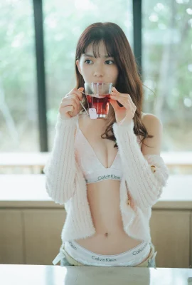 (松平璃子) 顏值超開掛…全網淪陷：白嫩長腿也相當驚人 (32 照片)