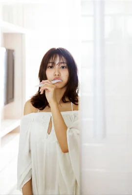 (佐野ひなこ) 飽滿美乳呼之欲出羨煞他人 (28 圖片)