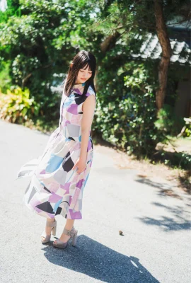 (佐山すずか) 氣質甜妹清純模樣讓人疼愛 (29 照片)