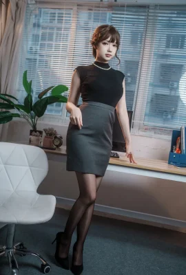 年紀不大的上司姐姐