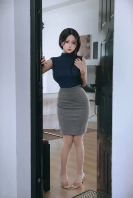 Cosplay美女日奈嬌嫂子主題性感黑色帶子情趣服飾 白色內衣秀豐腴身材撩人誘惑寫真179P