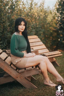 【自殺女孩】2025年2月21日 – 尼納莫塔（Ninamotta） – 野外慾望【48p】