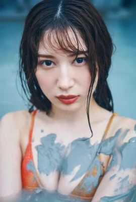 (雪平莉左) 優質姣好身材 渾圓奶球快要衝出 (32 圖片)