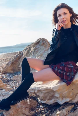 米拉·阿祖爾（Mila Azul） – 海邊的一天（116張照片）