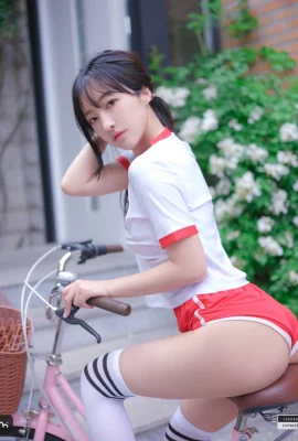 (HaNari ) 韓國正妹搔首弄姿 全身上下滿滿誘惑 (30 相片)