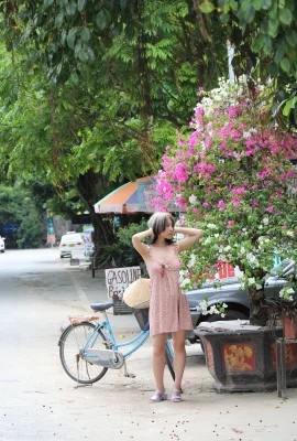 (つんこ) 火辣身材外掛魅惑電眼 惹火俯視深溝要炸出 (28 照片)