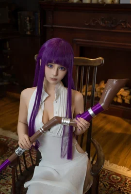 網絡美女桜井甯甯葬送的芙莉蓮白菲倫主題性感白色真縔裙秀翹臀美腿撩人誘惑寫真55P