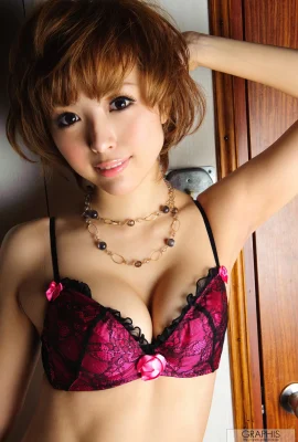 (並木優) 渾圓雙乳形狀超完美！讓人看了精神飽滿 (25 照片)