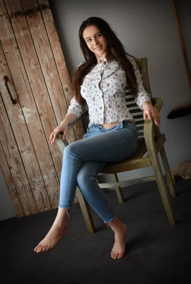 Alisa Amore  – 呈現（82張照片）