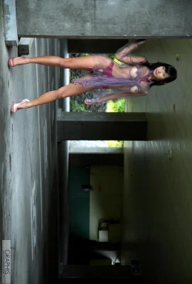 (小倉奈々) 尺度大破表！火辣曲線讓人難以抗拒 (30 相片)