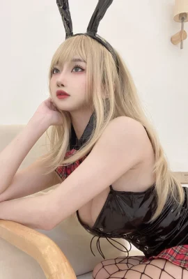 鬼畜瑤在不在 紗網兔 (35 相片)