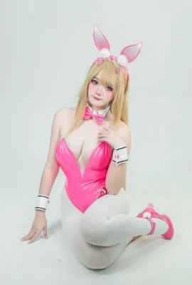 Xiaoyukiko 小魚 – Viper Toxic Bunny