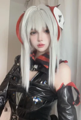 瘋貓ss – 明日方舟 W