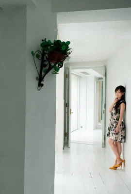 (広瀬なるみ) 姣好身材不藏了 一絲不掛辣翻 (27 相片)