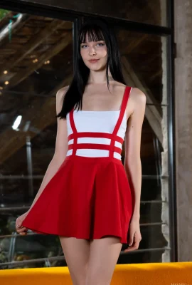 Amelia Riven  –  Scarlet Sass（117張照片）