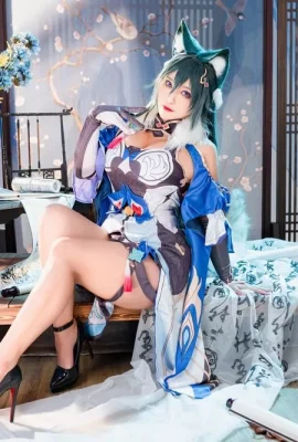 動漫博主洛璃美少女SAMA星穹鐵道主題性感貓女郎裝扮黑色薄透情趣內衣秀豐腴身材誘惑寫真76P