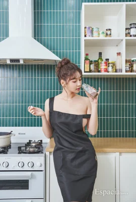 (K.D.L ) 氣質外型加上白嫩膚質特別誘人 (45 相片)