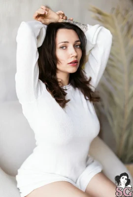 【自殺女孩】2025年5月15日 –  Lerahon  – 融化糖【60p】