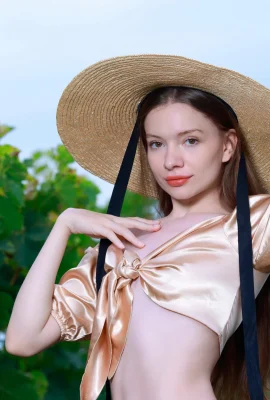 達里亞納 – 葡萄園潑婦（112張照片）