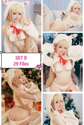 Sally Dorasnow  –  Marin Christmas Bunny