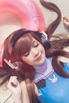 Ultimate Senpai Alice  –  D.VA