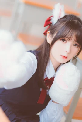 霜月shimo – NO.034 可愛女生 (17 照片)