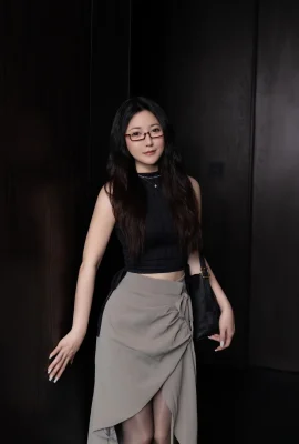 魚子醬Fish 眼鏡娘 (120 照片)