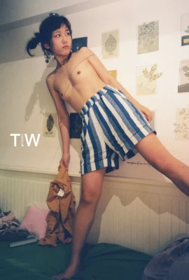 TW芳作清純少女系攝影作品四部合集2 (27 照片)