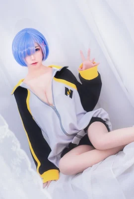 芋圓侑子SJ_ – 蕾姆運動服 (9 照片)