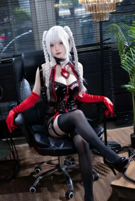 性感尤物清水由乃白發護士主題性感黑色高叉連體衣配黑色絲襪秀完美身材誘惑寫真57P