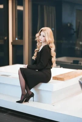 Rioko涼涼子 – 女上司單人版