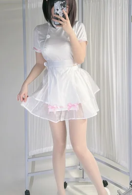 MIKO醬 – 護士 (37 照片)
