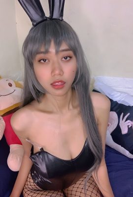 貝斯敦 – 邦妮·邁（Bunny Mai）