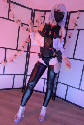 多莉·萊西（Dolly Liney） – 露西