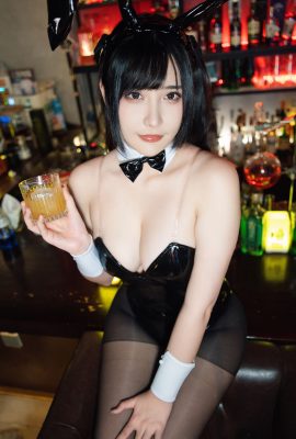 糖果果Candy – 黑膠兔兔2 Part1