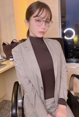 郁美 193iKkyu3 – Fantia 2023 年 1 月合集 Part2 (59P)