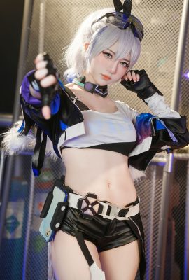 莎莉多拉斯諾 – 銀狼 (25P)